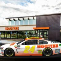 2017 Chase Elliott Hooters NASCAR Racecar