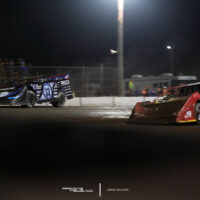 Scott Bloomquist and Tim McCreadie at Brown County Speedway 9788