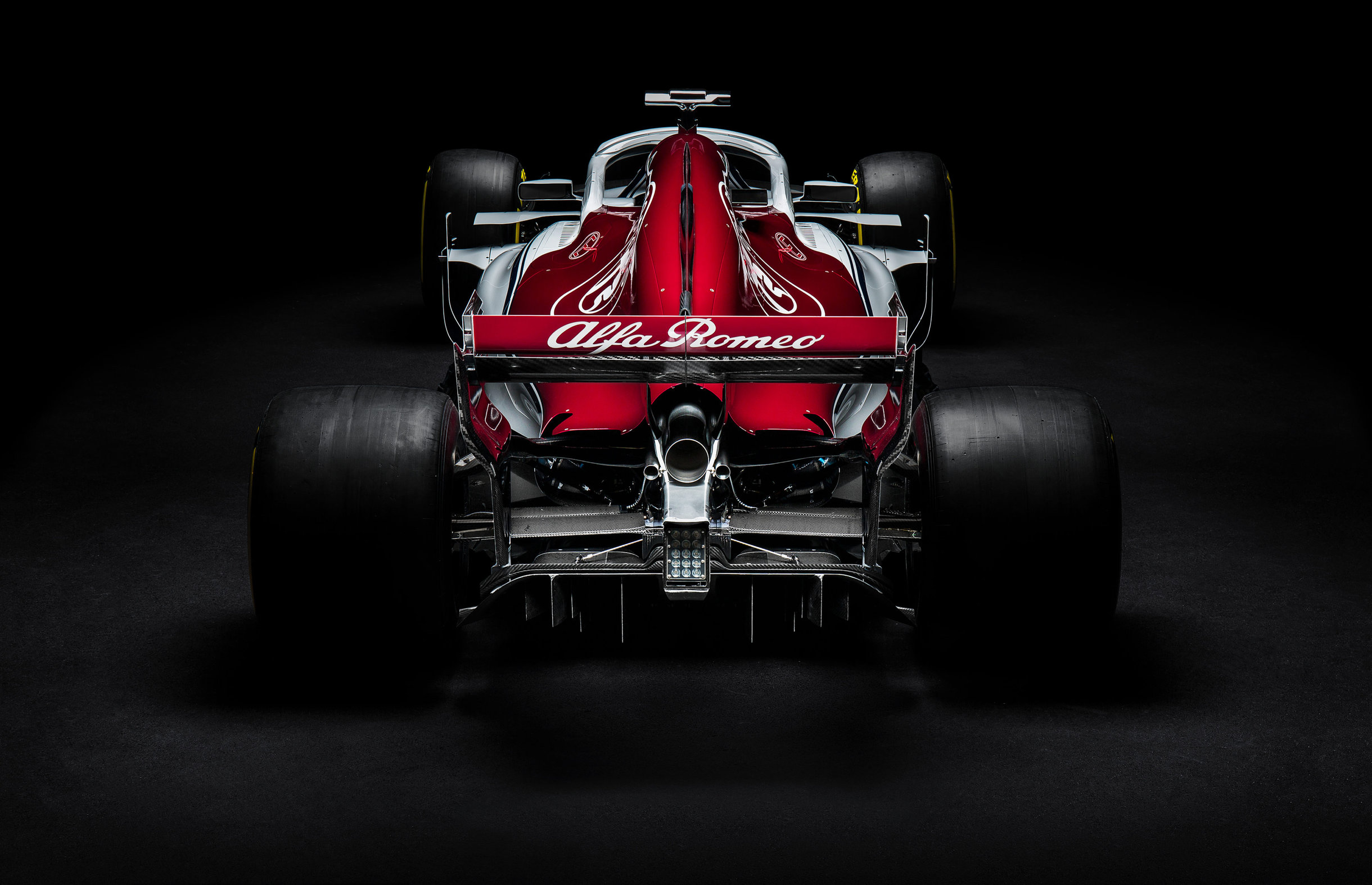 2018-Alfa-Romeo-Sauber-F1-Car.jpg