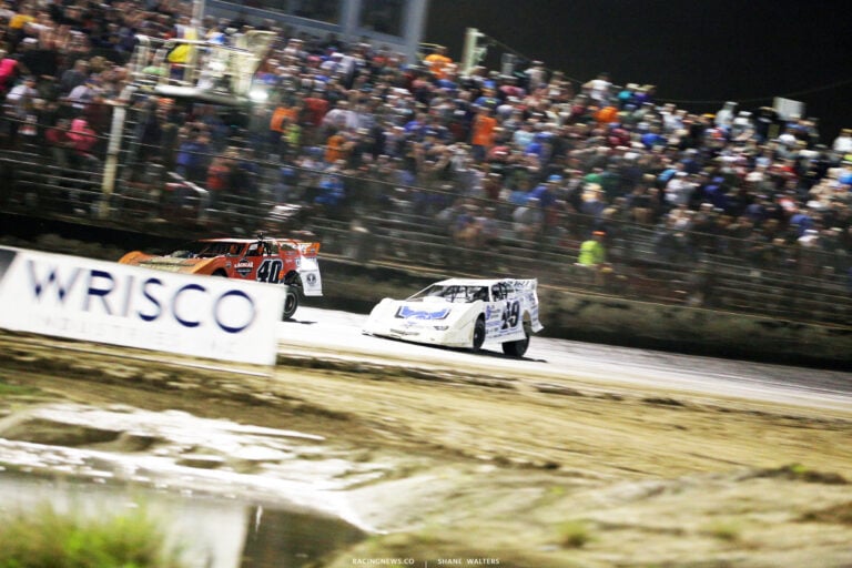 Kyle Bronson wins the Lucas Oil Late Model Dirt Series event at East Bay Raceway Park 0121