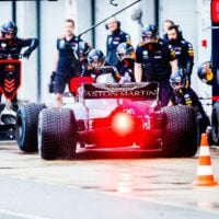 Red Bull Racing 2018 car photo