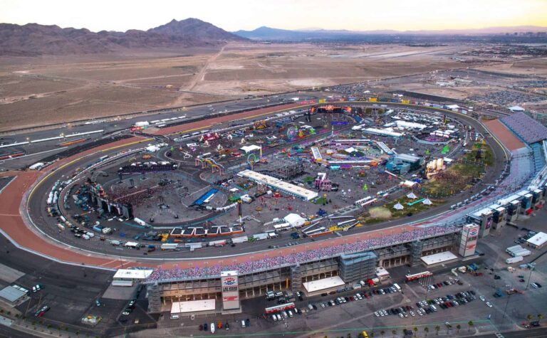 Las Vegas Motor Speedway - NASCAR Racing