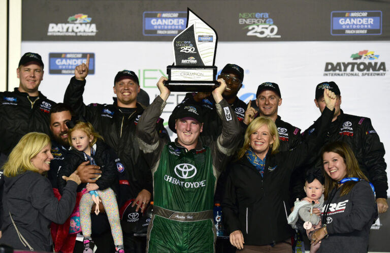 Austin Hill wins at Daytona - NASCAR Truck Series