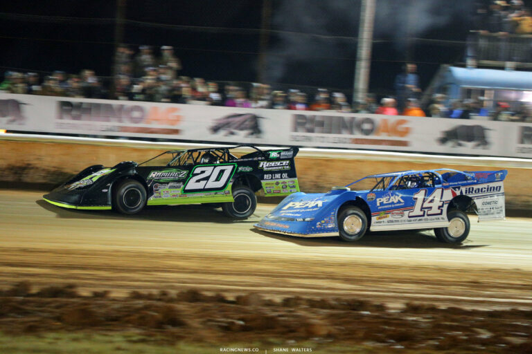 Jimmy Owens and Josh Richards at Golden Isles Speedway - Lucas Oil Late Model Dirt Series 6403