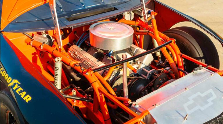 Dale Earnhardt - 1994 NASCAR engine
