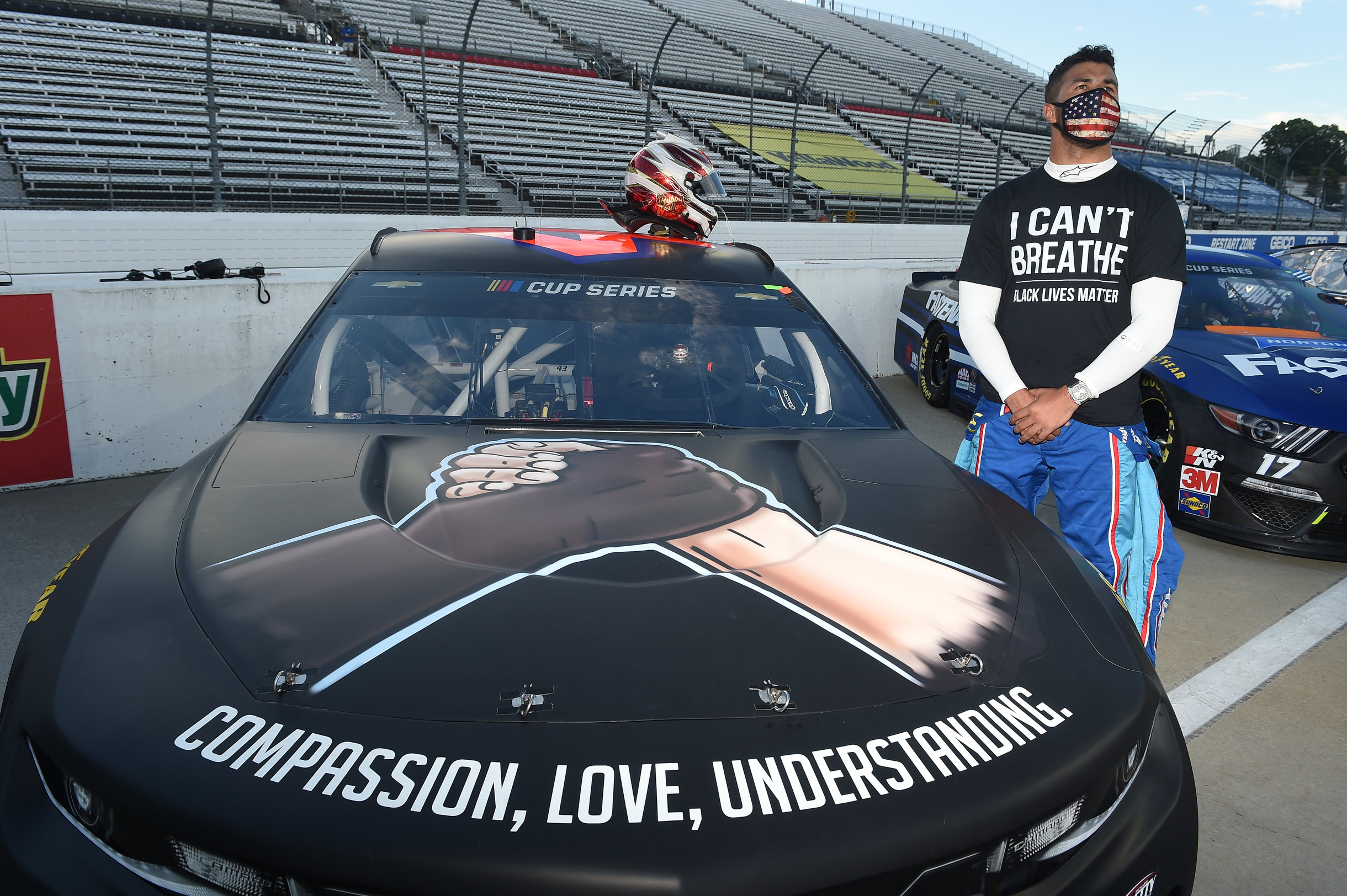 Bubba Wallace at Martinsville Speedway with the Black Lives Matter car - NASCAR Cup Series