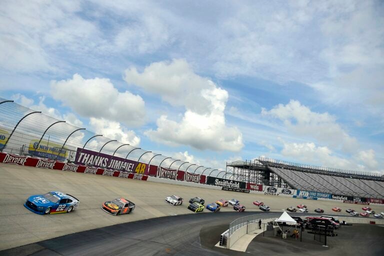 Austin Cindric and Noah Gragson - Dover International Speedway - NASCAR Xfinity Series