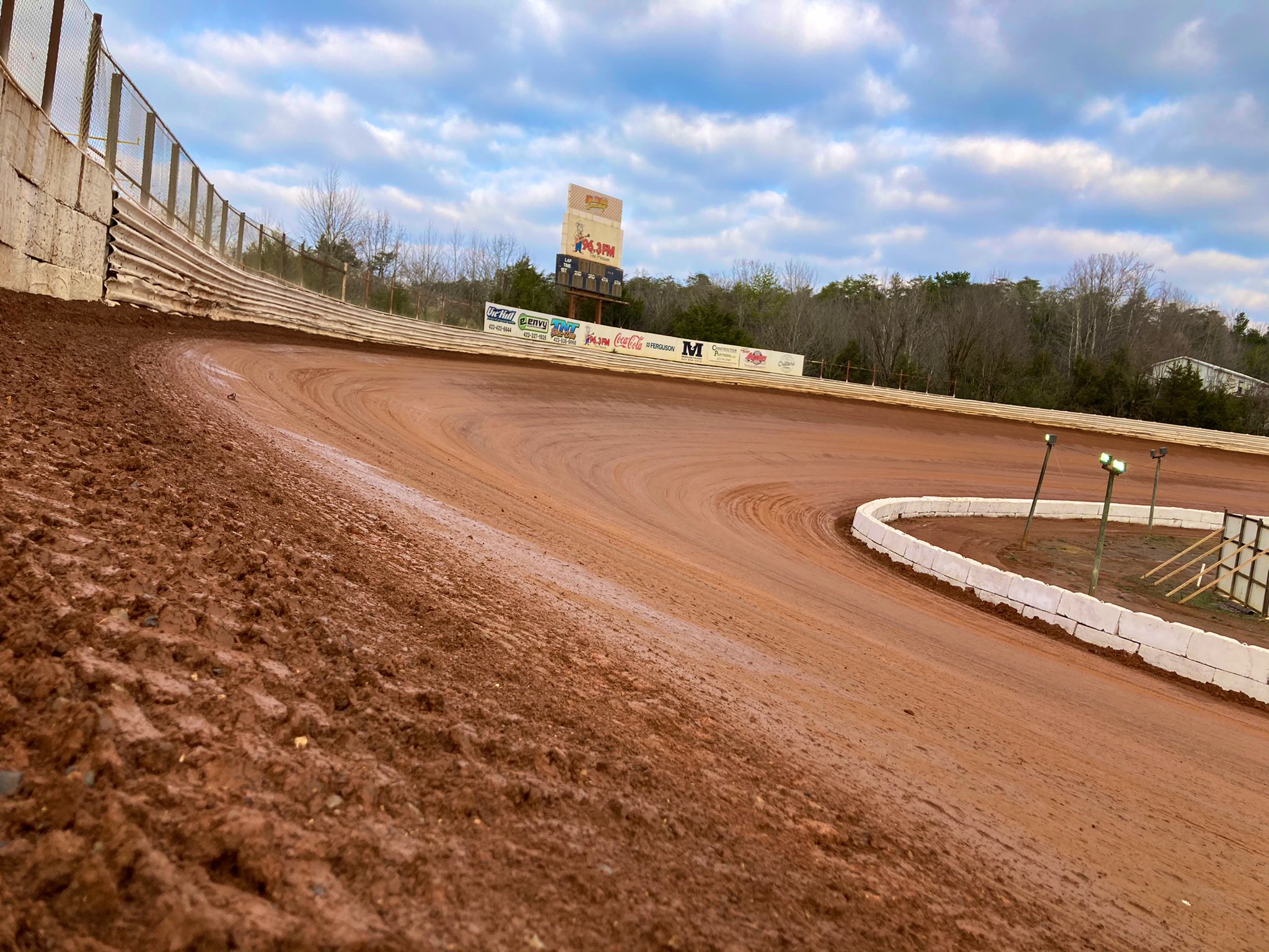 Kyle Busch set for return to dirt late model racing Racing News