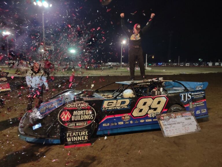 Mike Spatola wins at Farmer City Raceway