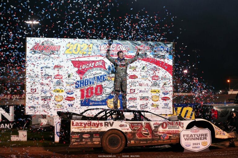 Hudson O'Neal in victory lane at Lucas Oil Speedway - Show Me 100 - Lucas Oil Series 6482
