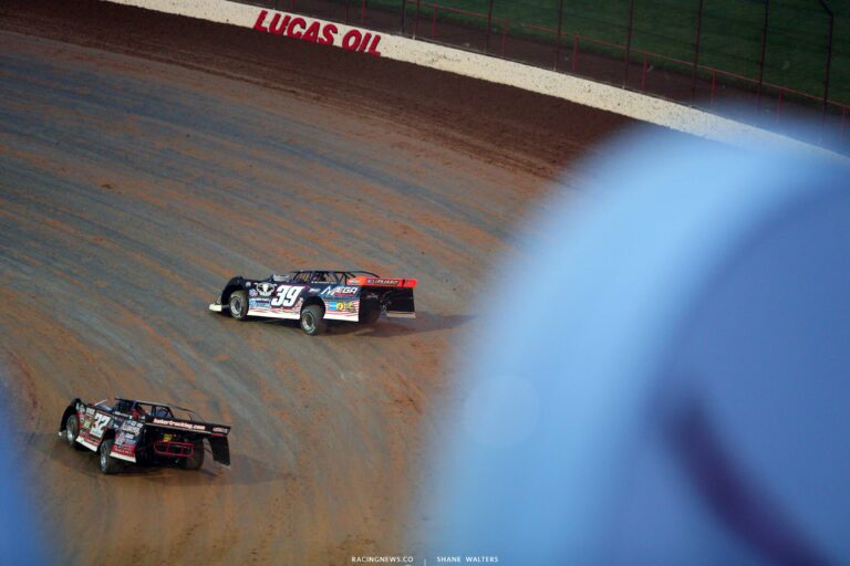 Tim McCreadie and Bobby Pierce - Lucas Oil Speedway - Dirt Track Racing 5782