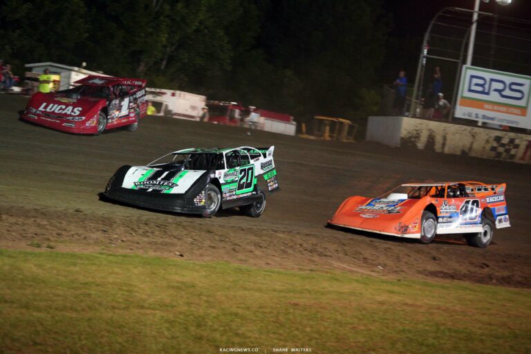 Jimmy Owens, Kyle Bronson and Earl Pearson Jr - Magnolia Motor Speedway - Dirt Track Racing 6757