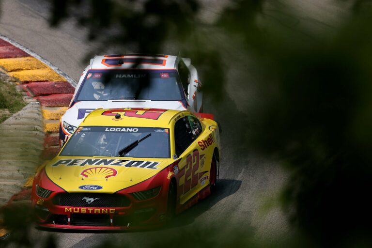 Joey Logano, Denny Hamlin - Road America - NASCAR Cup Series