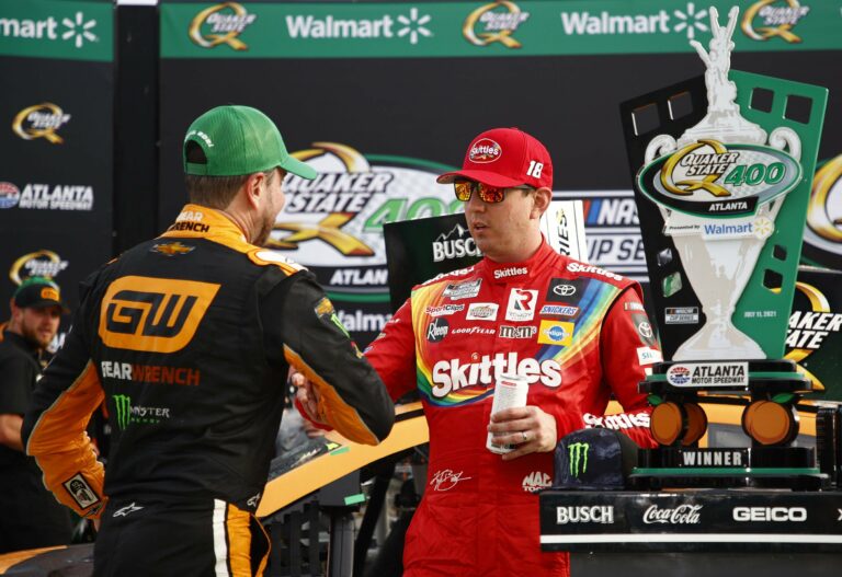 Kurt Busch and Kyle Busch in victory lane - Atlanta Motor Speedway - NASCAR Cup Series