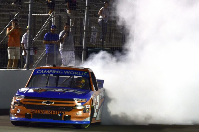 Sheldon Creed wins Gateway - NASCAR Truck Series - Burnout