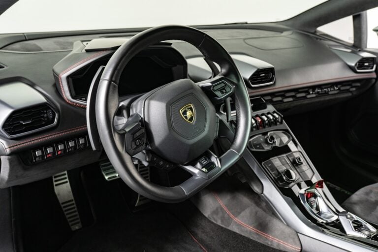 2015 Lamborghini Huracan LP-610-4