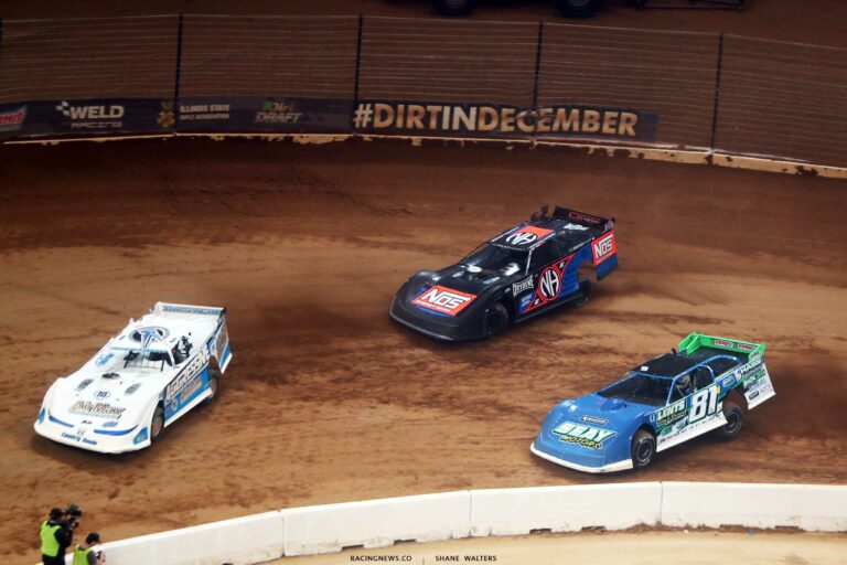 Gateway Dirt Nationals - Indoor Dirt Track Racing - Tyler Carpenter, Tanner English, Nick Hoffman A35I1475