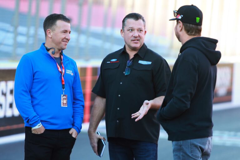 AJ Allmendinger, Tony Stewart, Kurt Busch - LA Coliseum - NASCAR Cup Series