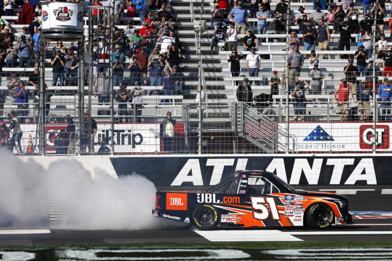 Corey Heim wins at Atlanta Motor Speedway - NASCAR Truck Series
