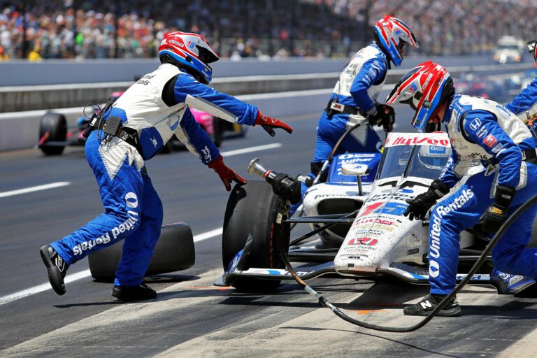 Graham Rahal - Pit Stop - Indy 500 - Indianapolis Motor Speedway - Indycar Series