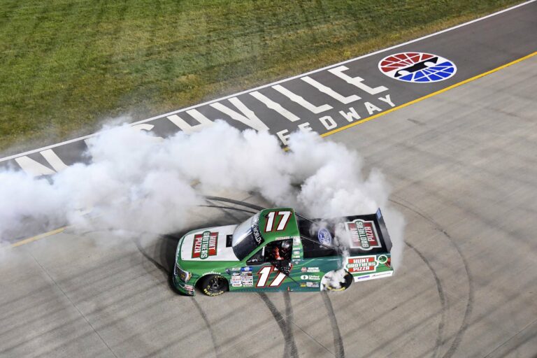 Ryan Preece wins - Nashville Superspeedway - NASCAR Truck Series