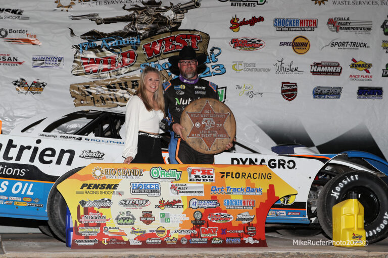 Jonathan Davenport in victory lane at Vado Speedway Park - Wild West Shootout - Mike Ruefer