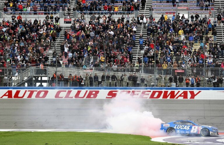 Kyle Busch wins at Auto Club Speedway - NASCAR Cup Series - Small