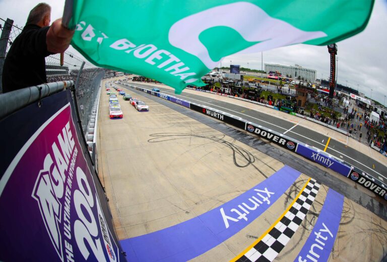 Dover Motor Speedway - NASCAR Xfinity Series - Green Flag