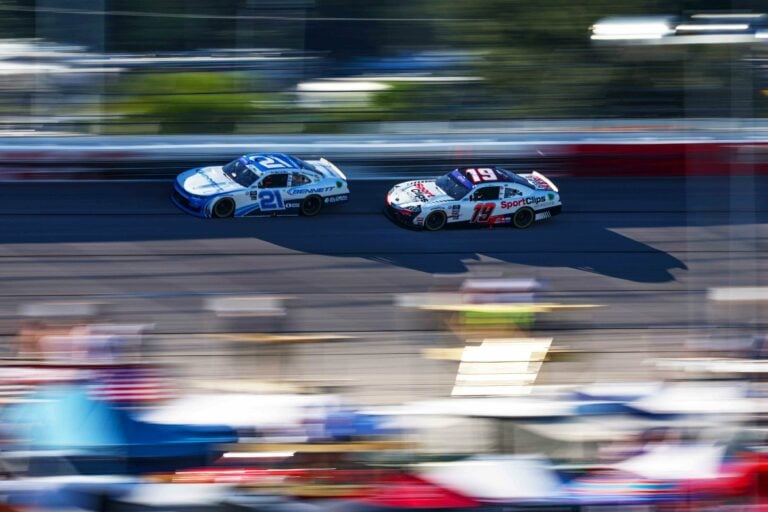Austin Hill, Denny Hamlin - NASCAR Xfinity Series - Darlington Raceway (1)