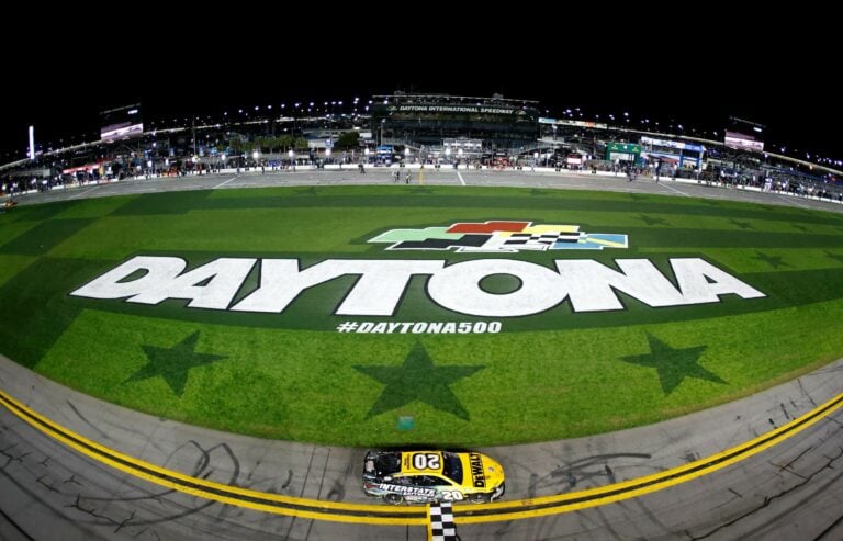 Christopher Bell wins at Daytona International Speedway - Duels - NASCAR Cup Series (1)