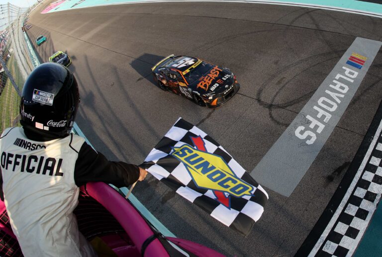 Tyler Reddick wins at Homestead-Miami Speedway - NASCAR Cup Series