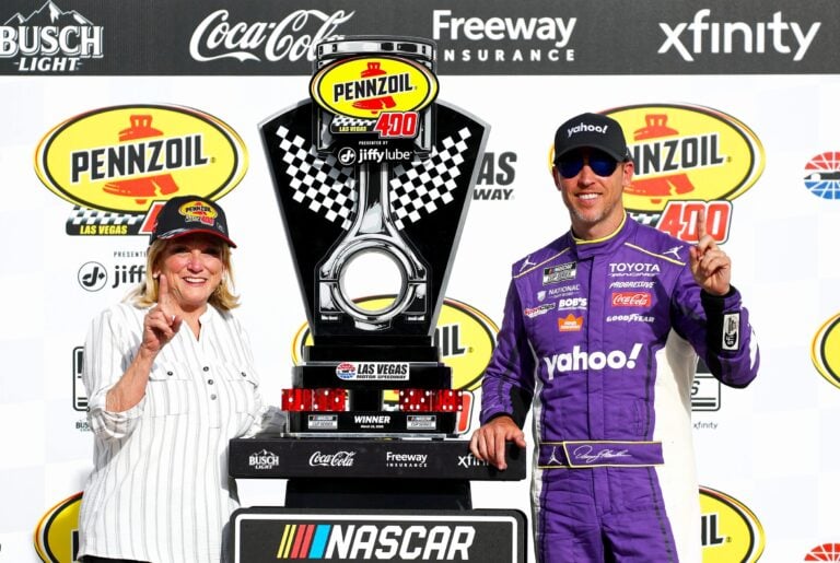 Denny Hamlin and his mother Mary Lou Hamlin in victory lane at Las Vegas Motor Speedway - NASCAR Cup Series