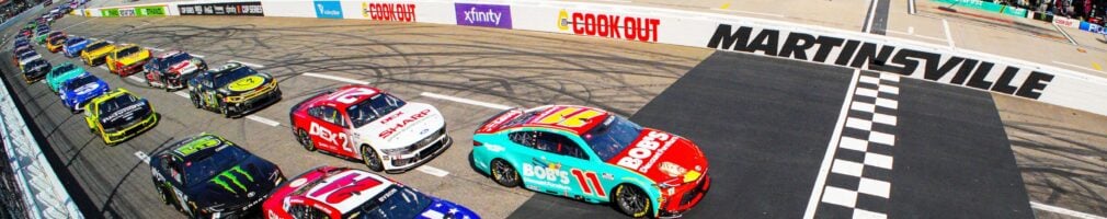 Martinsville Speedway - NASCAR Cup Series - Green Flag