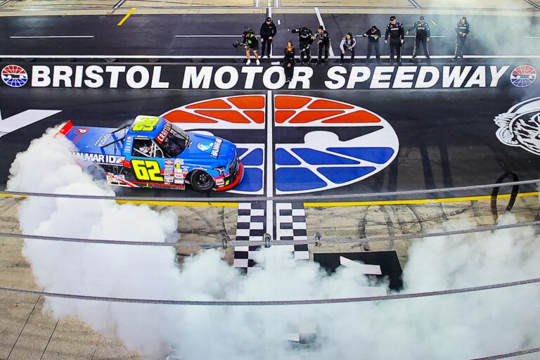 Christopher Bell wins at Bristol Motor Speedway - Burnout - NASCAR Truck Series