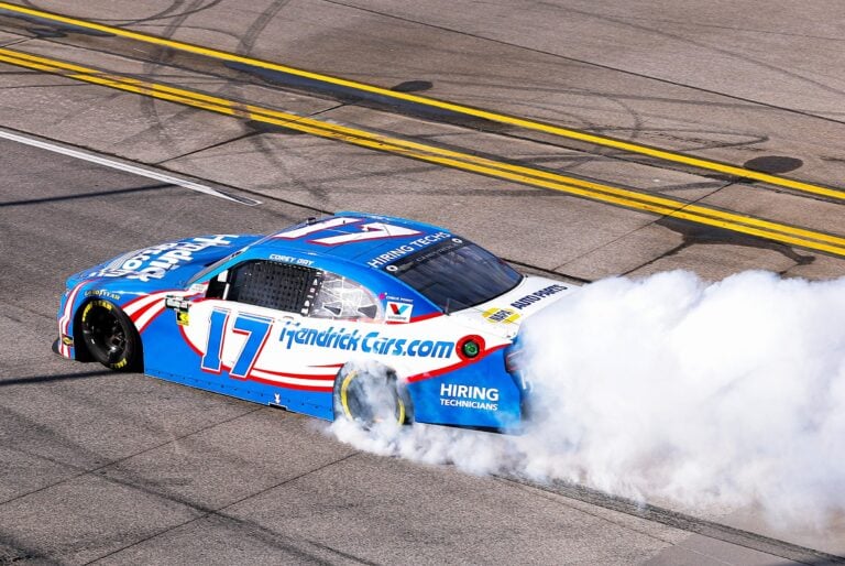 Corey Day - Burnout - NACSAR O'Reilly Series - Talladega Superspeedway