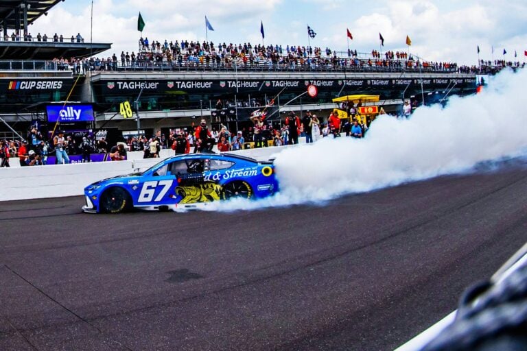 Corey Heim -Burnout - NASCAR Cup Series - Indianapolis Motor Speedway - Brickyard 400 Presented by PPG - Sunday_ July 26_ 2026_Large Image Without Watermark_m161711 (1)