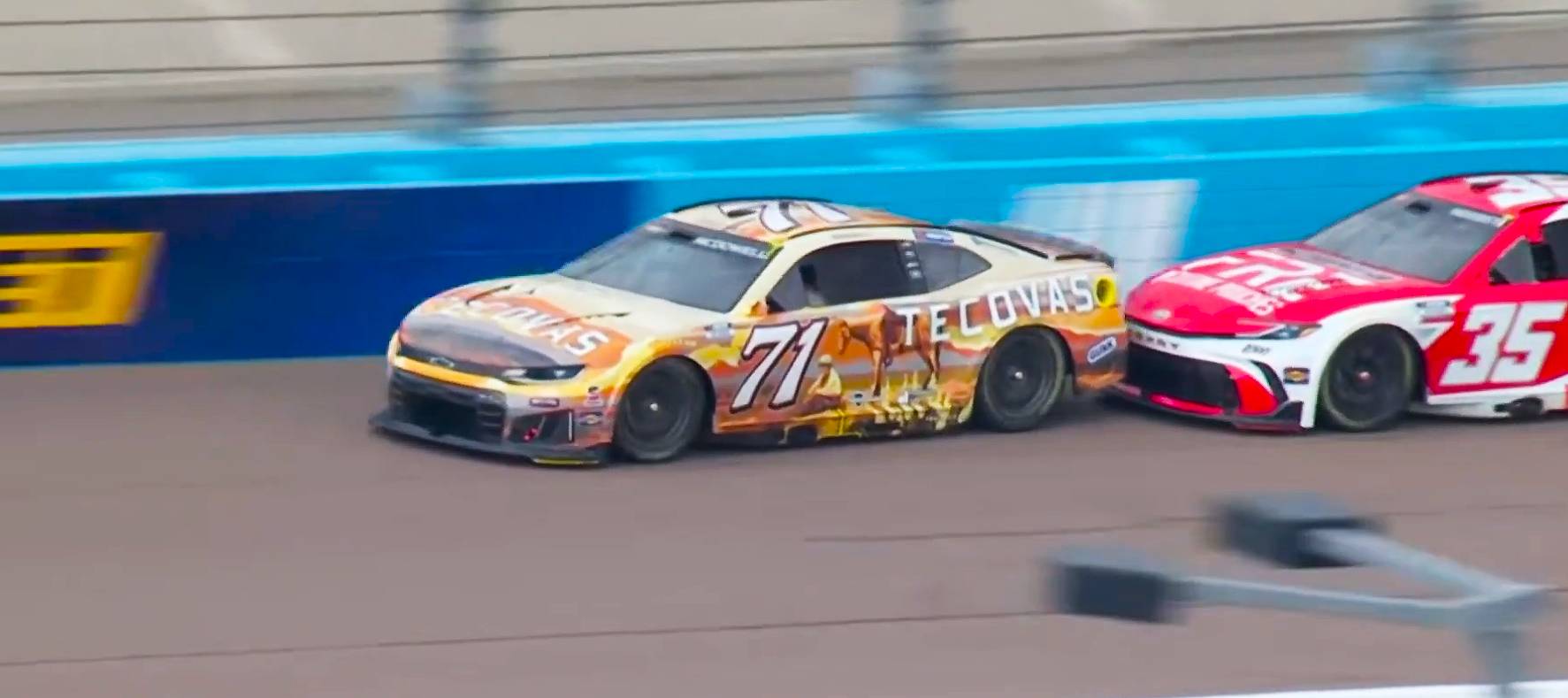 Riley Herbst dumps Michael McDowell at Phoenix (Video) - Racing News